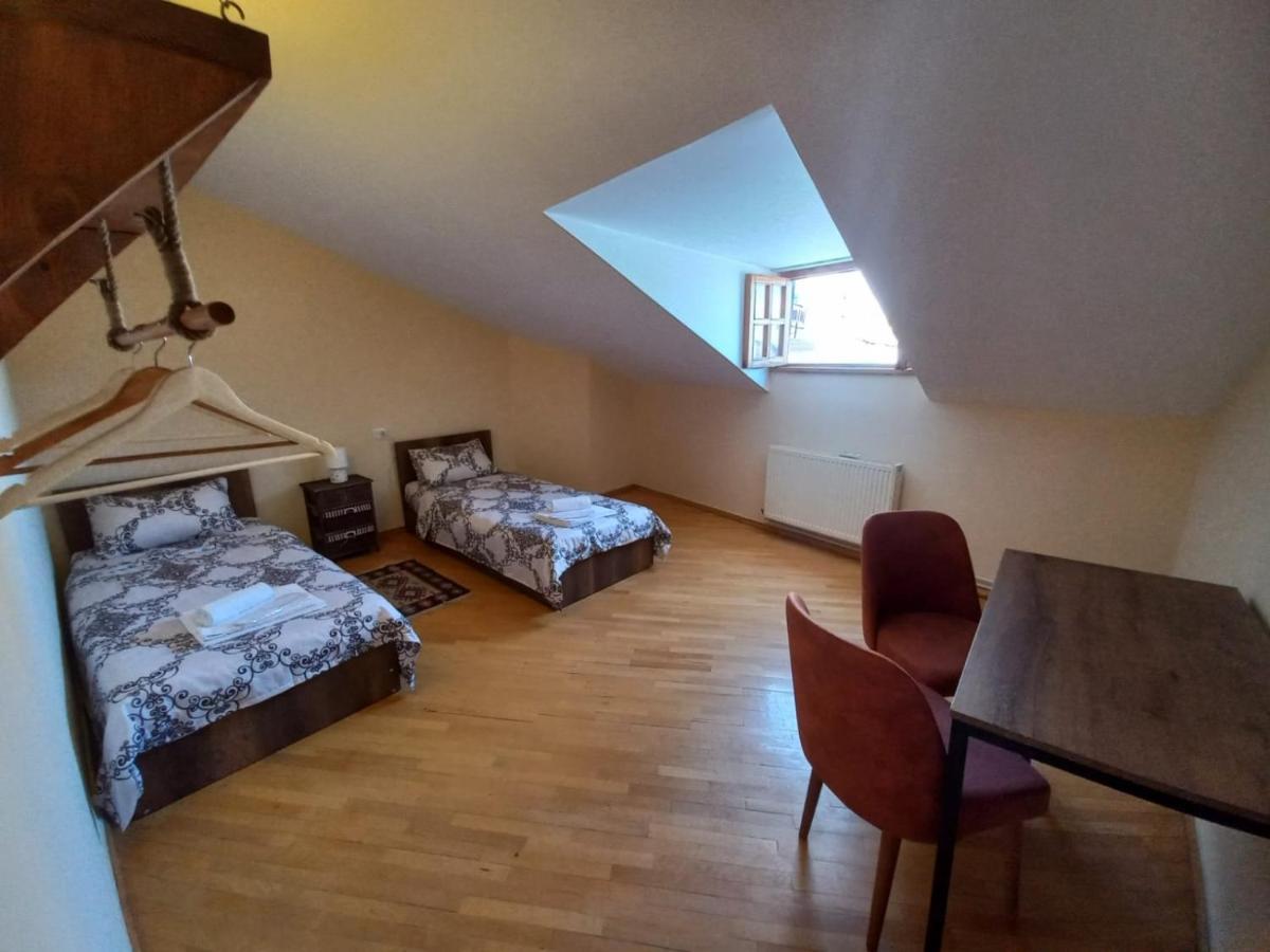 Alpha Tbilisi Hotel Kültér fotó