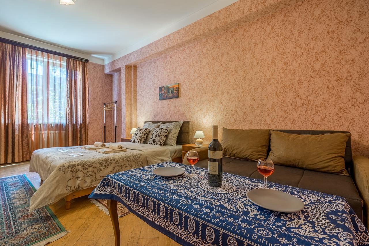 Alpha Tbilisi Hotel Kültér fotó