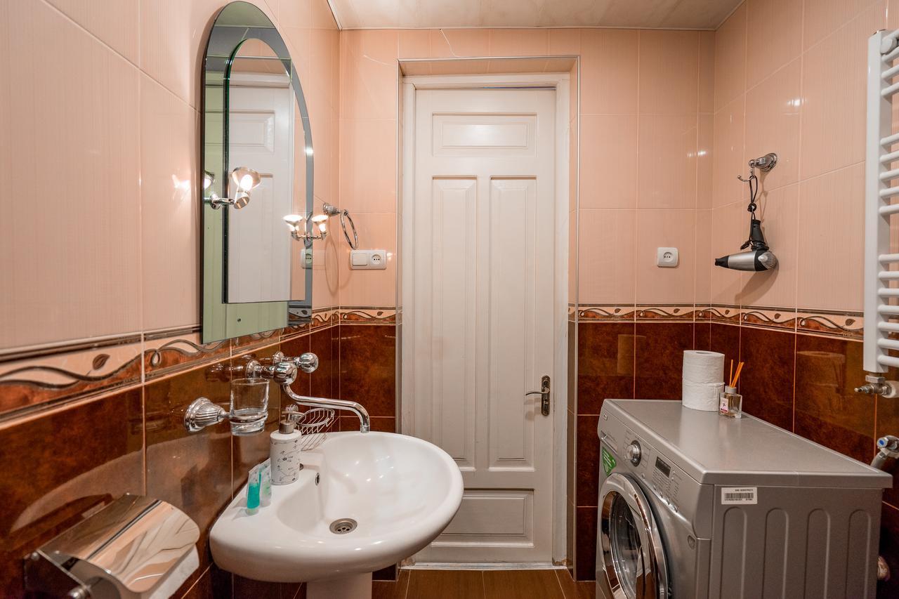 Alpha Tbilisi Hotel Kültér fotó