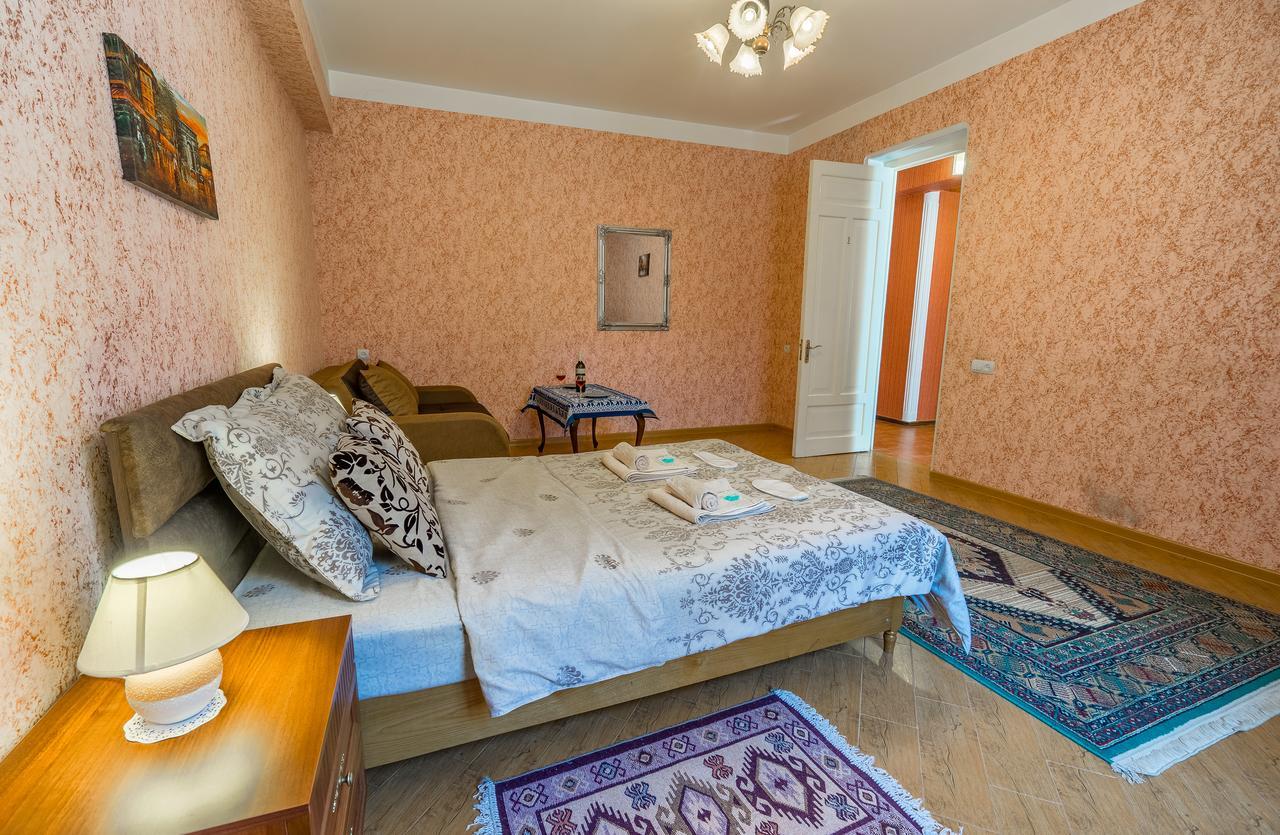 Alpha Tbilisi Hotel Kültér fotó